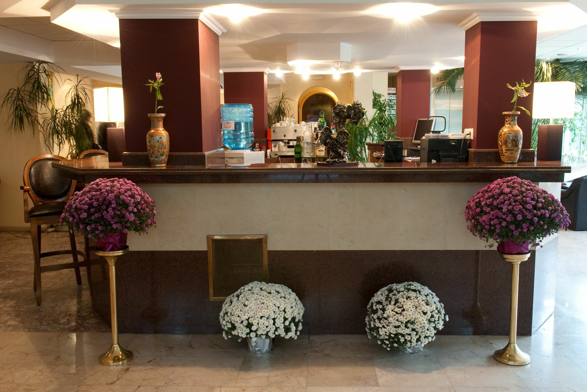 Atlantic Hotel - Free Parking Szófia Kültér fotó